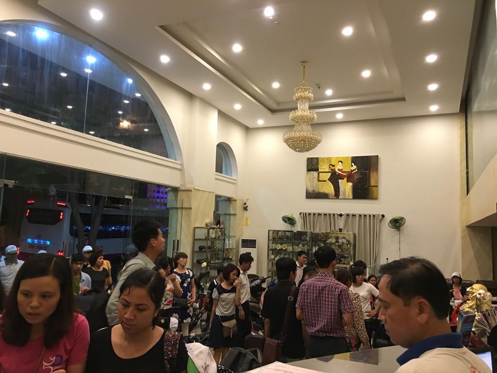 Kien Cuong 2 Hotel Дананг Екстериор снимка